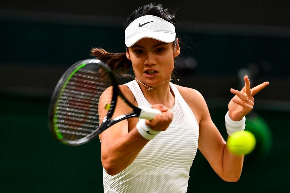 At Wimbledon, Emma Raducanu is under a lot of pressure to perform