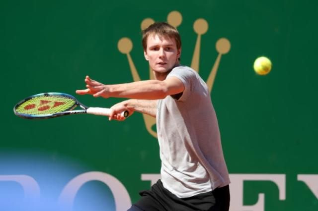 Alexander Bublik defeated Andy Murray in the quarterfinals of the ATP Hall of Fame Open