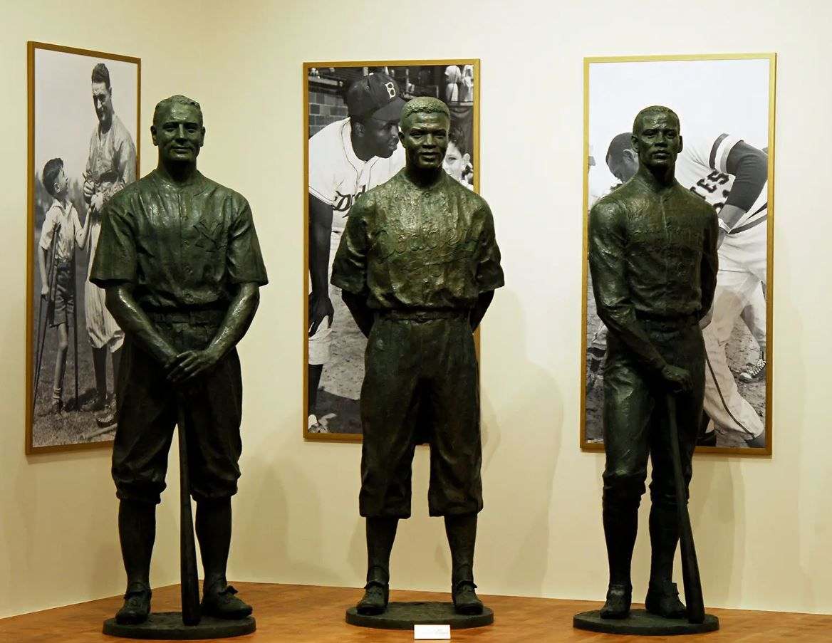 Is There a Statue of You in the Hall of Fame?