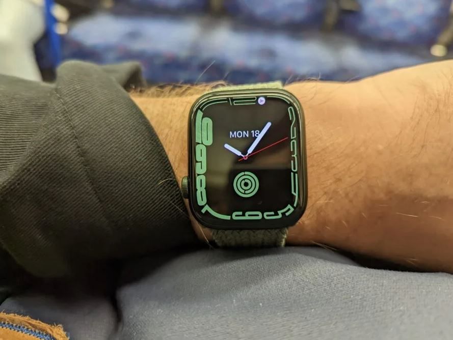 It seems doubtful that Apple will update the regular Watch Series 8 model for the Pro model
