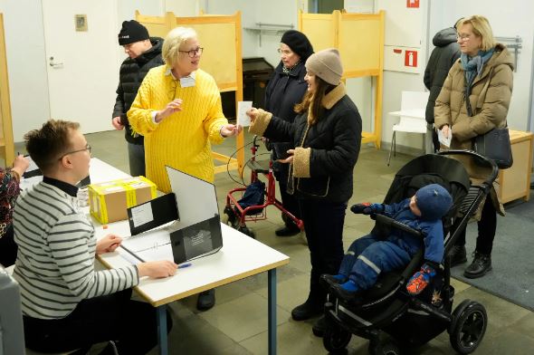 Finland’s Presidential Election, First Since Joining NATO, Heads to Runoff